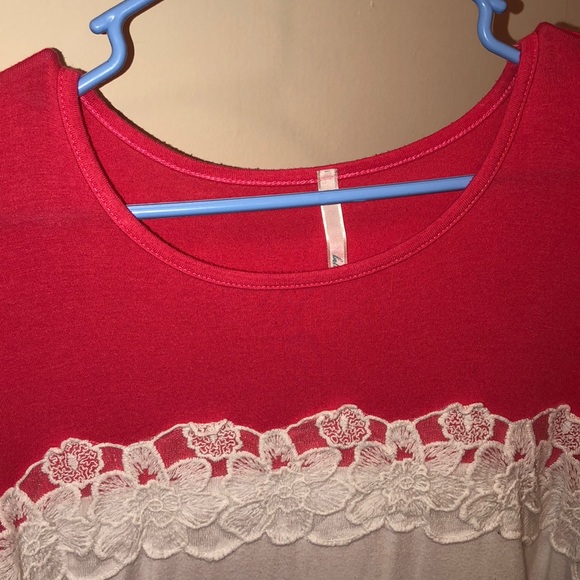 Boutique top!😋😋 - Picture 7 of 7